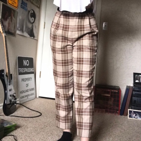 Brown & beige plaid trousers with pink highlights - Picture 1 of 2